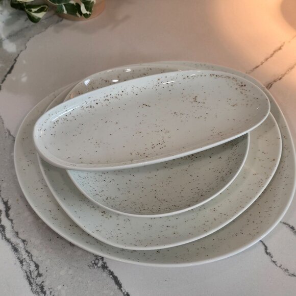 Schonwald German Organic Pottery Speckled Serving & Dinnerware Set 4 Pieces - Picture 11 of 14